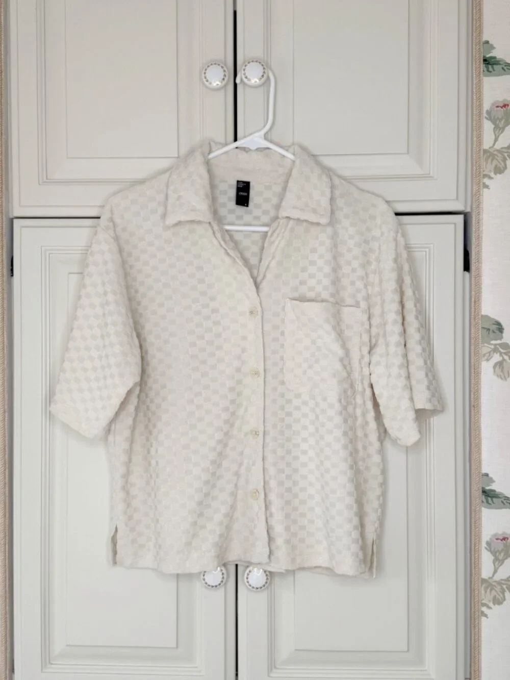 CIDER Cream Textured Check Collared Button Up Top Small